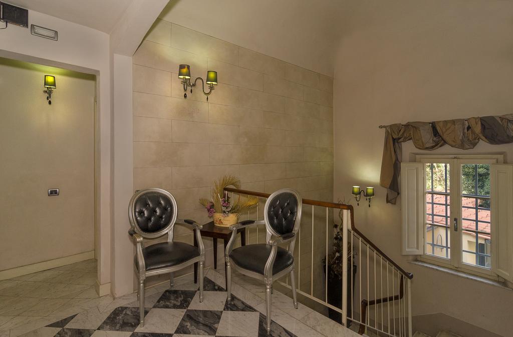 Hotel Novecento Пиза Экстерьер фото