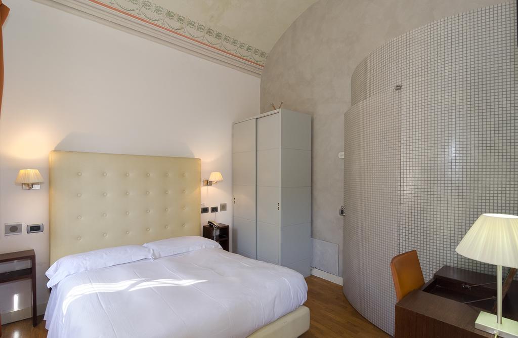 Hotel Novecento Пиза Экстерьер фото