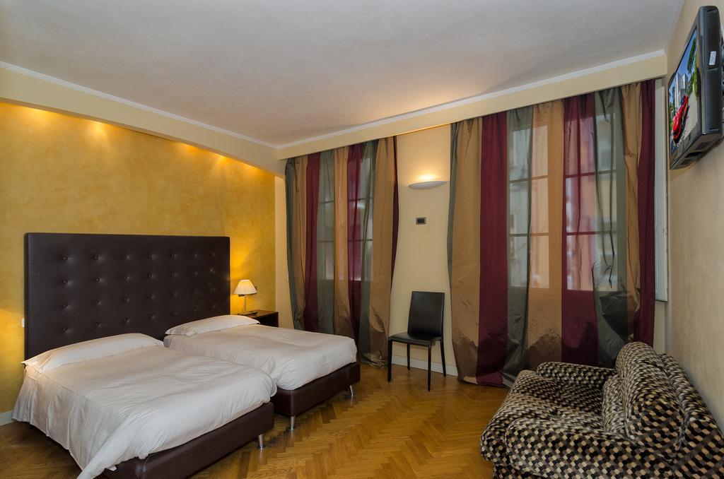 Hotel Novecento Пиза Экстерьер фото